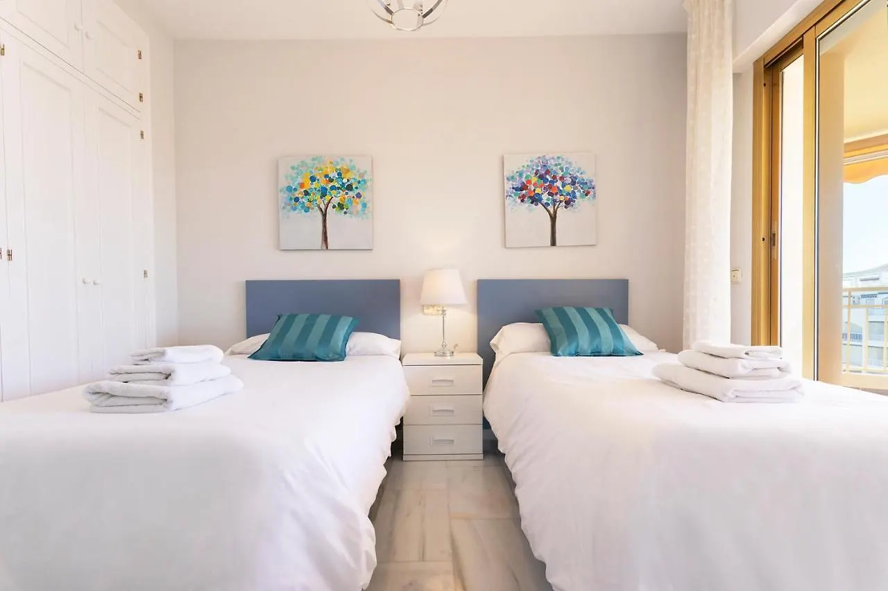 Beach Front Fuengirola Dona Sofia F Испания
